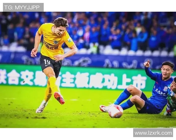 从贫困到巅峰足球明星们的奋斗与梦想之路